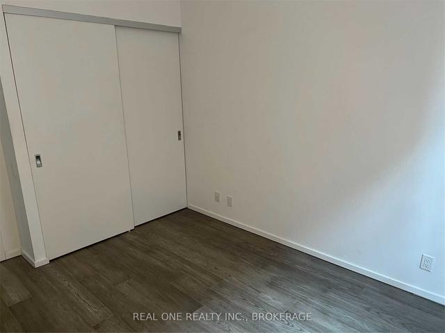 316 - 5 St Joseph St, Condo with 1 bedrooms, 1 bathrooms and 0 parking in Toronto ON | Image 2