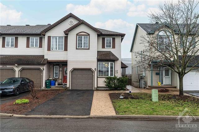 2070 Avenue P Avenue, Townhouse with 3 bedrooms, 2 bathrooms and 3 parking in Ottawa ON | Image 1