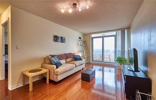 1002 - 2 Rean Dr, Condo with 1 bedrooms, 1 bathrooms and 1 parking in Toronto ON | Image 1