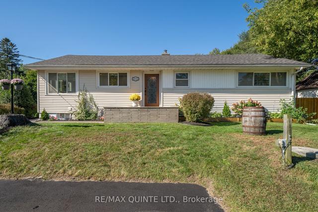 22112 Loyalist Pkwy, House detached with 3 bedrooms, 2 bathrooms and 6 parking in Quinte West ON | Image 34