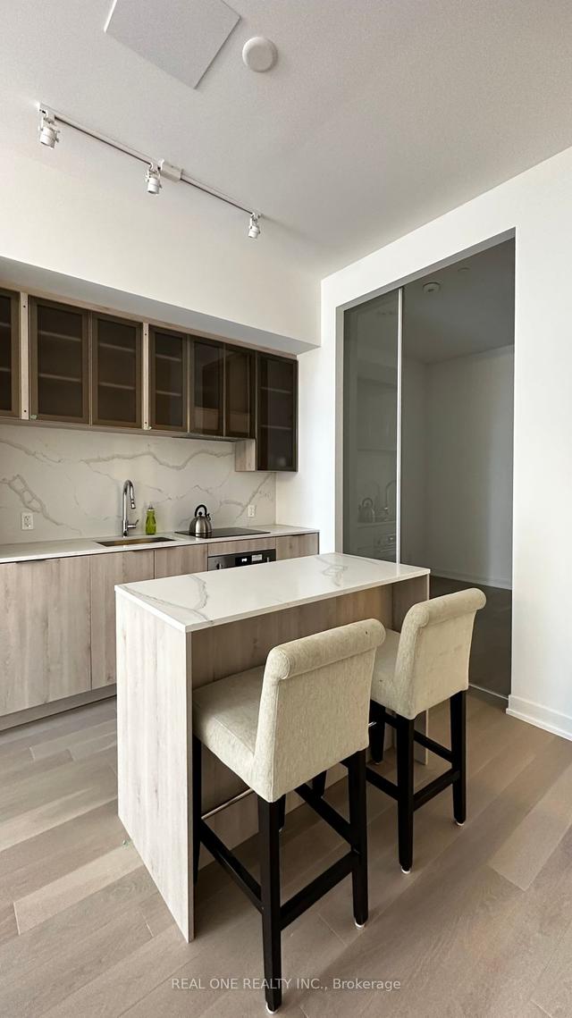 104 - 15 Holmes Ave, Condo with 2 bedrooms, 2 bathrooms and 0 parking in Toronto ON | Image 2