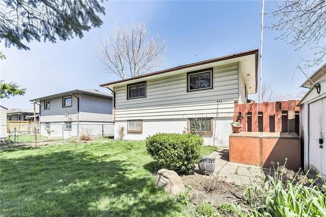 680 Millbank Dr, House detached with 2 bedrooms, 2 bathrooms and 6 parking in London ON | Image 33