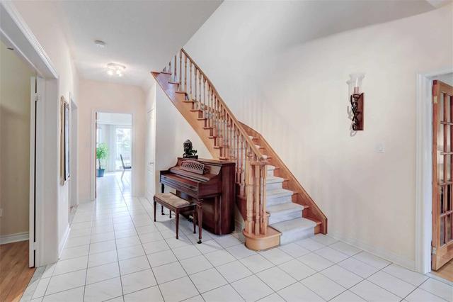 335 Brookside Ave, House detached with 4 bedrooms, 5 bathrooms and 6 parking in Richmond Hill ON | Image 20