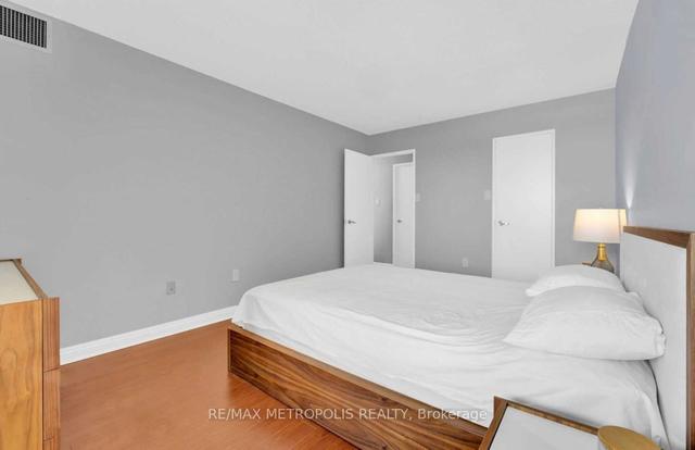 1106 - 2365 Kennedy Rd, Condo with 2 bedrooms, 2 bathrooms and 1 parking in Toronto ON | Image 28
