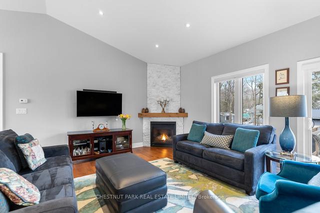 32 Pinecone Ave, House detached with 3 bedrooms, 3 bathrooms and 8 parking in Tiny ON | Image 38