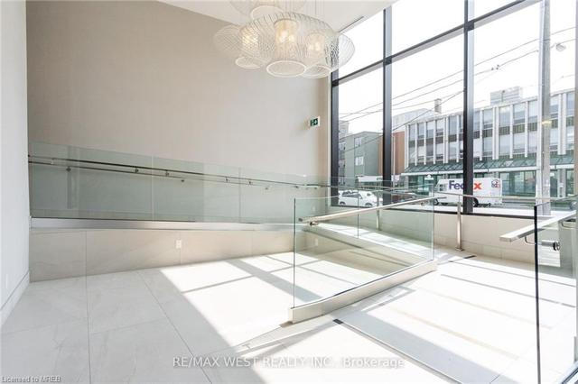 315 - 4208 Dundas Street West Street W, House attached with 2 bedrooms, 2 bathrooms and 1 parking in Toronto ON | Image 16