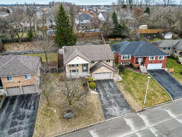 178 Mitchell St, House detached with 3 bedrooms, 3 bathrooms and 6 parking in North Dumfries ON | Image 32