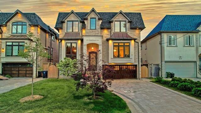 321 Maplehurst Ave, House detached with 4 bedrooms, 6 bathrooms and 5 parking in Toronto ON | Card Image