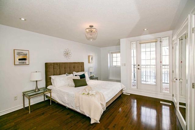 24 Routliffe Lane, House attached with 4 bedrooms, 3 bathrooms and 2 parking in Toronto ON | Image 22