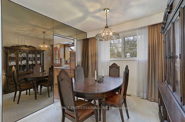 752 Dodsworth Cres, House detached with 3 bedrooms, 3 bathrooms and 3 parking in Mississauga ON | Image 2