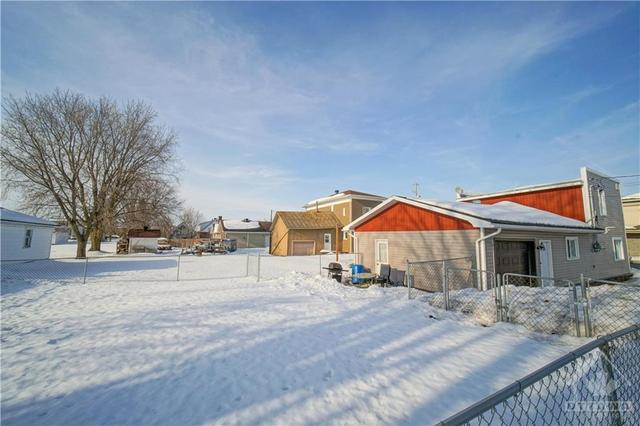 4538 Ste Catherine Street, House detached with 3 bedrooms, 1 bathrooms and 2 parking in The Nation ON | Image 21