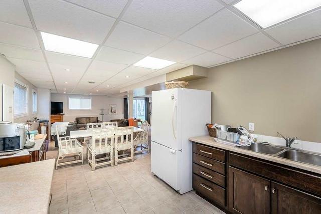 15 Cedarvale Ave, House detached with 3 bedrooms, 1 bathrooms and 8 parking in Tiny ON | Image 16