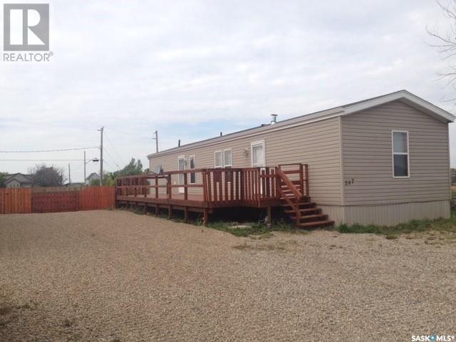 563 Sorlien Avenue, Home with 3 bedrooms, 1 bathrooms and null parking in Macoun SK | Image 1