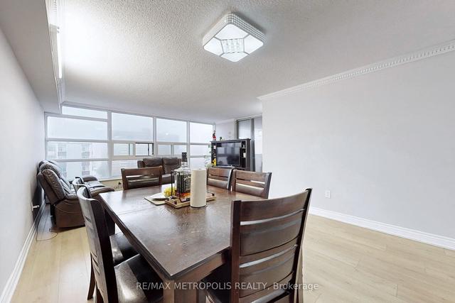 902 - 3380 Eglinton Ave E, Condo with 2 bedrooms, 2 bathrooms and 1 parking in Toronto ON | Image 4