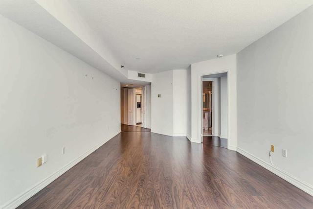1700 - 38 Elm St, Condo with 1 bedrooms, 1 bathrooms and 0 parking in Toronto ON | Image 6