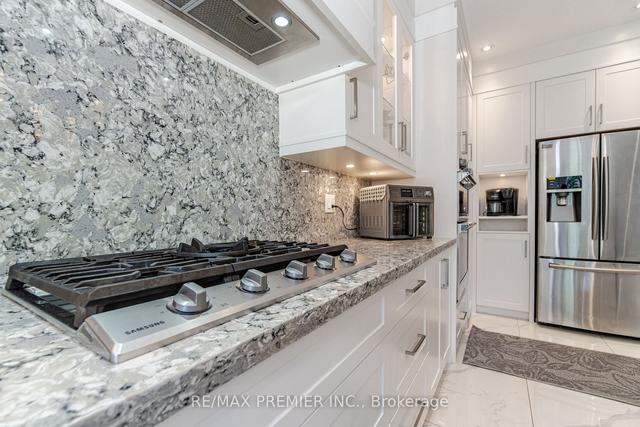 103 South Belair Dr, House detached with 4 bedrooms, 4 bathrooms and 6 parking in Vaughan ON | Image 5