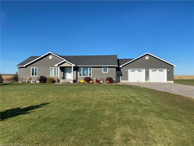 311004 571 Highway, House detached with 6 bedrooms, 3 bathrooms and 10 parking in Armstrong ON | Image 41