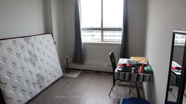 911 - 180 Markham Rd, Condo with 3 bedrooms, 2 bathrooms and 1 parking in Toronto ON | Image 5