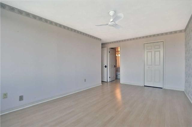 305 - 40 Harrisford St, Condo with 2 bedrooms, 2 bathrooms and 1 parking in Hamilton ON | Image 15