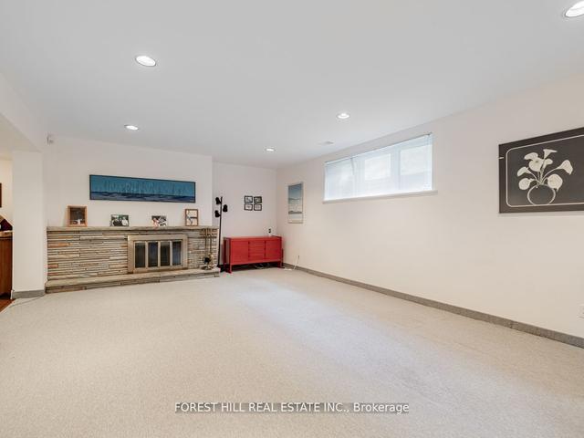 17 Harrison Rd, House detached with 4 bedrooms, 3 bathrooms and 10 parking in Toronto ON | Image 11