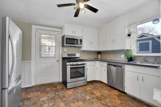 79 Francis St, House detached with 2 bedrooms, 2 bathrooms and 2 parking in Port Hope ON | Image 11