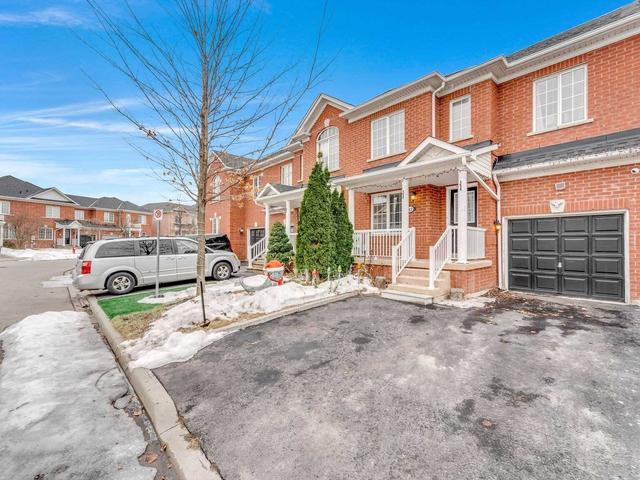 17 Olivette Lane, House attached with 3 bedrooms, 4 bathrooms and 3 parking in Brampton ON | Image 12