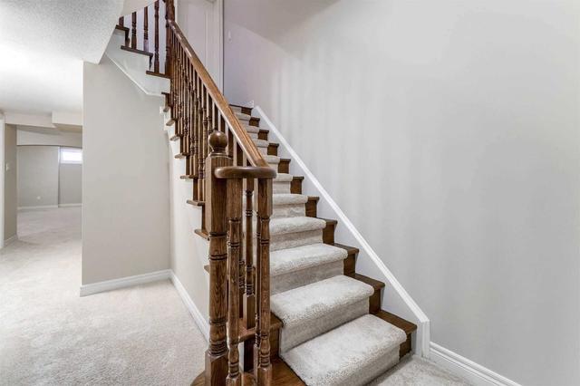 3 - 2254 Rockingham Dr, Townhouse with 3 bedrooms, 3 bathrooms and 2 parking in Oakville ON | Image 27