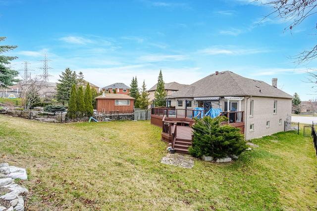1716 Conacher Cres, House detached with 2 bedrooms, 3 bathrooms and 8 parking in Pickering ON | Image 32