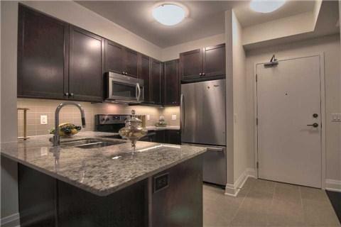 316 - 8302 Islington Ave, Condo with 1 bedrooms, 1 bathrooms and 1 parking in Vaughan ON | Image 2