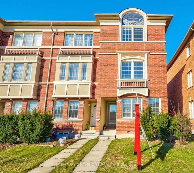 9916 Mccowan Rd, House attached with 3 bedrooms, 3 bathrooms and 2 parking in Markham ON | Image 1