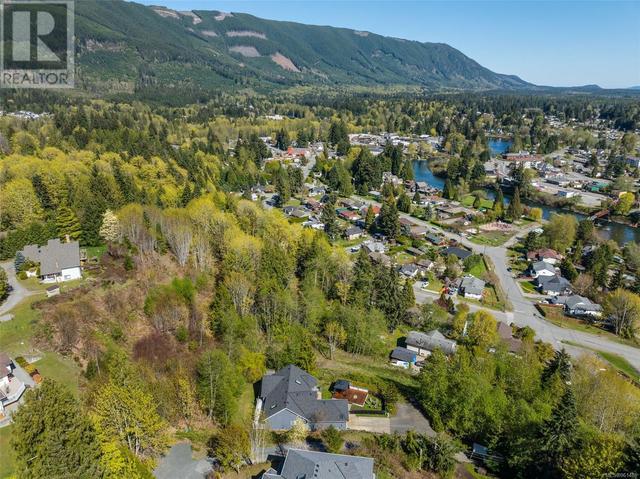 181 River Rd, House detached with 4 bedrooms, 3 bathrooms and 6 parking in Lake Cowichan BC | Image 58