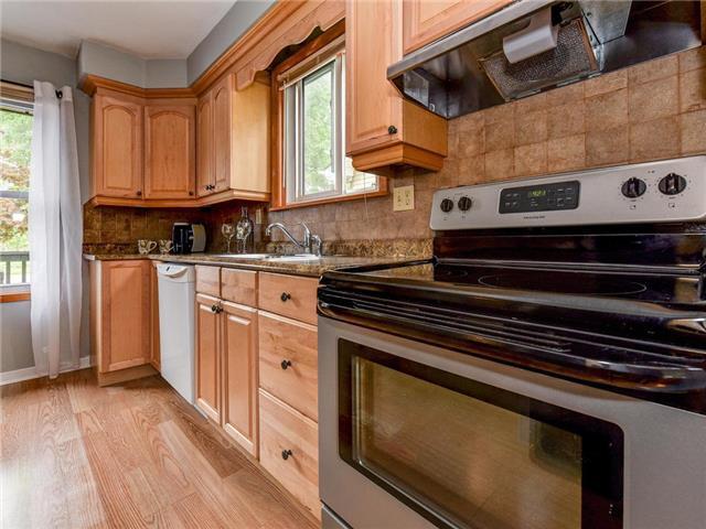 877 Finley Ave, House detached with 3 bedrooms, 2 bathrooms and 4 parking in Ajax ON | Image 7