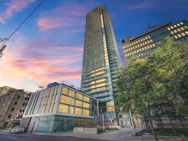 3403 - 33 Lombard St, Condo with 2 bedrooms, 2 bathrooms and 1 parking in Toronto ON | Image 1