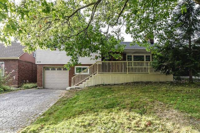 818 Garth St, House detached with 4 bedrooms, 2 bathrooms and 5 parking in Hamilton ON | Image 34