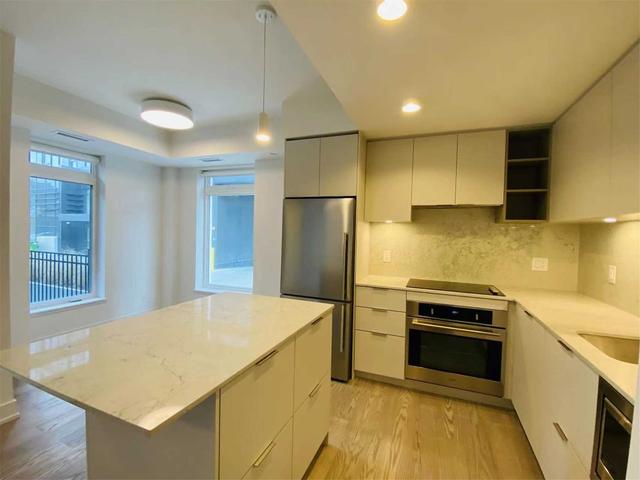 012 - 55 Nicholas Ave, Townhouse with 3 bedrooms, 3 bathrooms and 1 parking in Toronto ON | Image 15