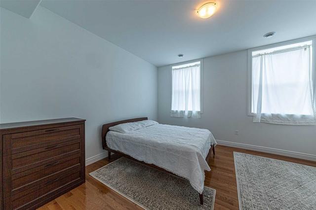 181 Sydenham St, House detached with 2 bedrooms, 3 bathrooms and 0 parking in Kingston ON | Image 13
