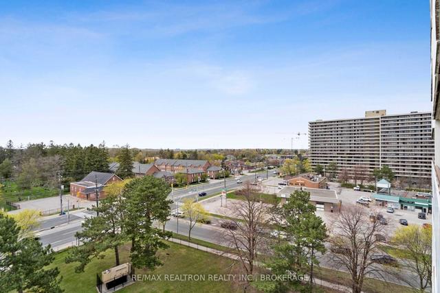 901 - 1 Royal Orchard Blvd, Condo with 3 bedrooms, 2 bathrooms and 1 parking in Markham ON | Image 27