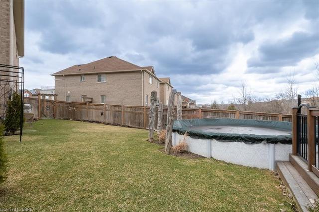 216 Thomas Avenue, House detached with 4 bedrooms, 2 bathrooms and 4 parking in Brantford ON | Image 43