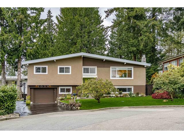 2039 Compton Court, House detached with 5 bedrooms, 3 bathrooms and null parking in Coquitlam BC | Card Image