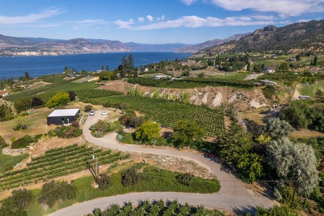925 Salting Road, Home with 3 bedrooms, 2 bathrooms and null parking in Okanagan Similkameen E BC | Image 24