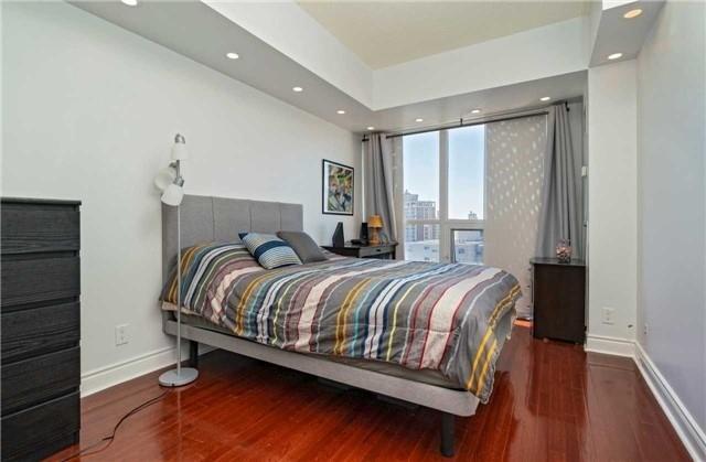 1112 - 10 Delisle Ave, Condo with 1 bedrooms, 1 bathrooms and 1 parking in Toronto ON | Image 19