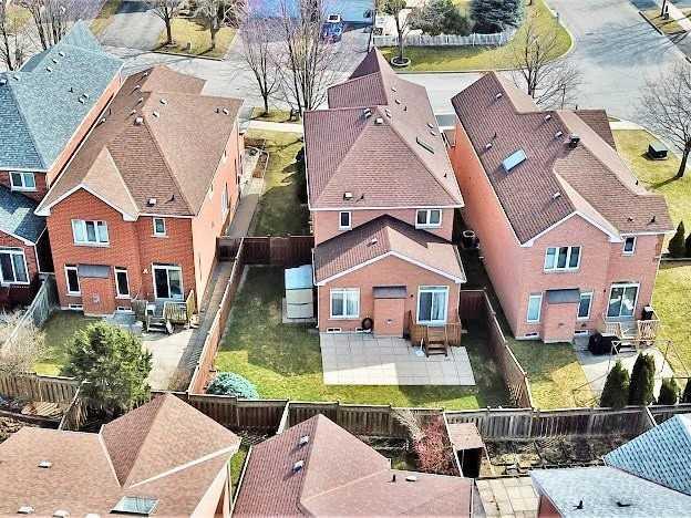 102 Mansfield Lane, House detached with 4 bedrooms, 4 bathrooms and 5 parking in Markham ON | Image 20