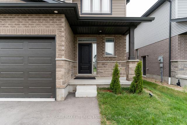 152 Walsh St, House detached with 4 bedrooms, 4 bathrooms and 6 parking in Wellington North ON | Image 12