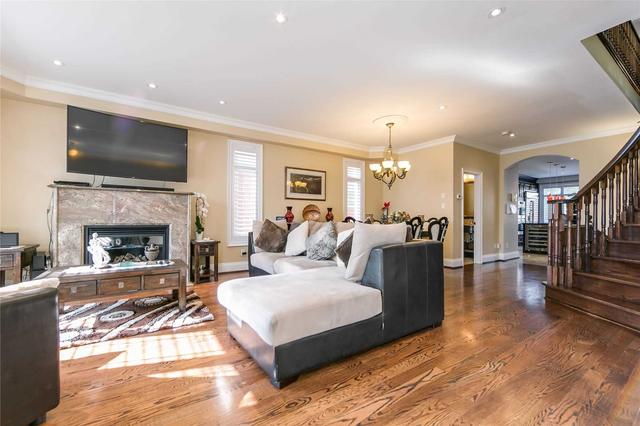 162 Locksley Ave, House detached with 3 bedrooms, 4 bathrooms and 3 parking in Toronto ON | Image 37