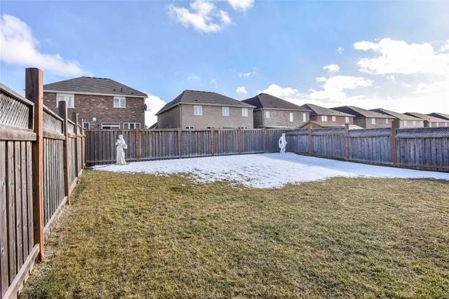 41 Burgess Cres, House detached with 4 bedrooms, 4 bathrooms and 4 parking in Brantford ON | Image 33