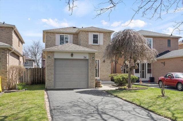 36 Fisher Cres, House detached with 2 bedrooms, 1 bathrooms and 3 parking in Ajax ON | Image 1