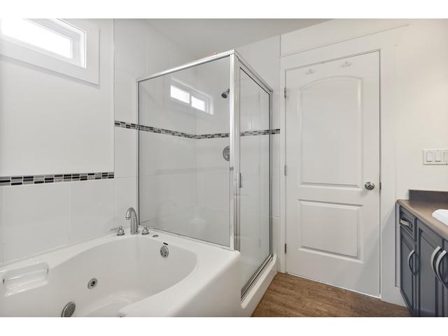 15136 60 Avenue, House detached with 4 bedrooms, 4 bathrooms and 2 parking in Surrey BC | Image 22