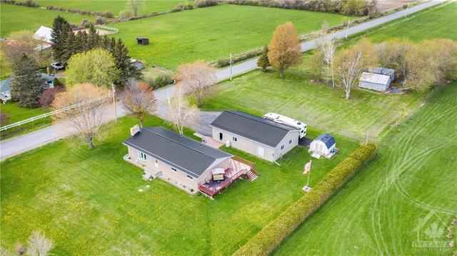5865 Marine Station Road, House detached with 3 bedrooms, 2 bathrooms and 6 parking in South Dundas ON | Image 21