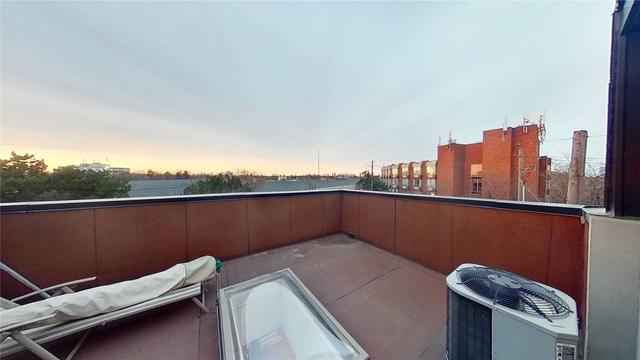 3706 Bathurst St, House attached with 4 bedrooms, 3 bathrooms and 1 parking in Toronto ON | Image 21