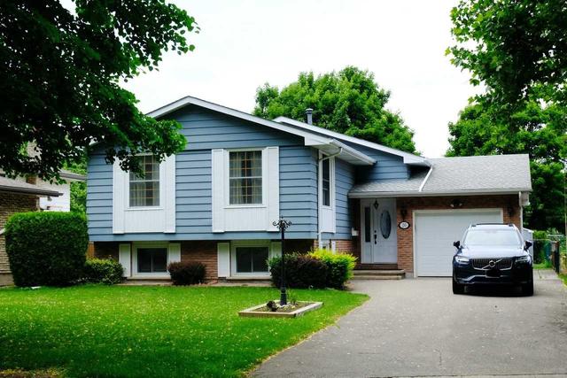 upper - 26 Rochelle Dr, House detached with 3 bedrooms, 1 bathrooms and 1 parking in St. Catharines ON | Image 1